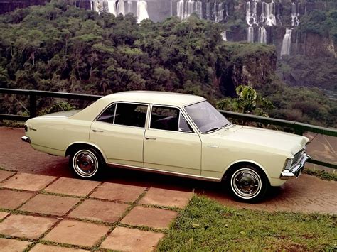 Há 50 anos chegava ao mercado brasileiro o Chevrolet Opala