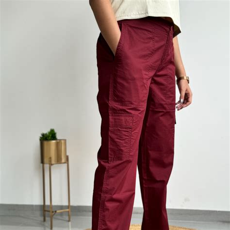 Magnetic Maroon Cargo Pants – GlamZei
