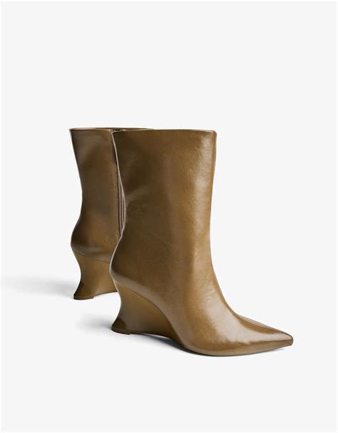 Wedge ankle boots - Women | Bershka