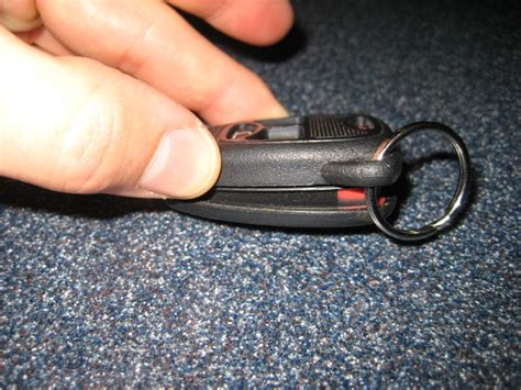 Program Key FOB 2010 Jeep Liberty 的图像结果