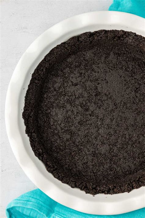 The Best Oreo Dirt Pie Recipe (100% From Scratch!)