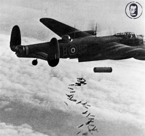 قتل عام ۶۰۰ هزار آلمانی در حمله نظامی استراتژیک به شهر درسدن آلمان، در ...