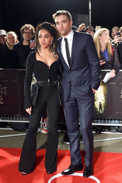 Robert Pattinson Fka Twigs Robert Pattinson, FKA Twigs Reportedly Call