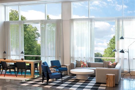 DOBBS COMMON TABLE AT EMORY – Arcturis | Square Feet Studio