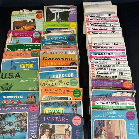 LOT 147: Vintage View Masters & Slides including ET, Barbie, Gremlins ...
