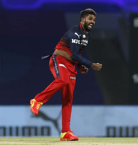 Shreyas Iyer walks back dejected after being dismissed by Wanindu ...