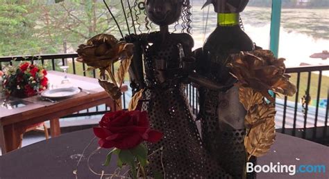 LOTUS GRAND VIEW HOTEL (Remuna) - Hotel Reviews & Photos - Tripadvisor