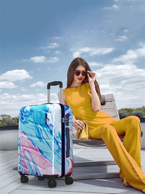 Safari Hue Printed Poly Carbonate Medium Hard Trolley Bag 65 cm - Price ...