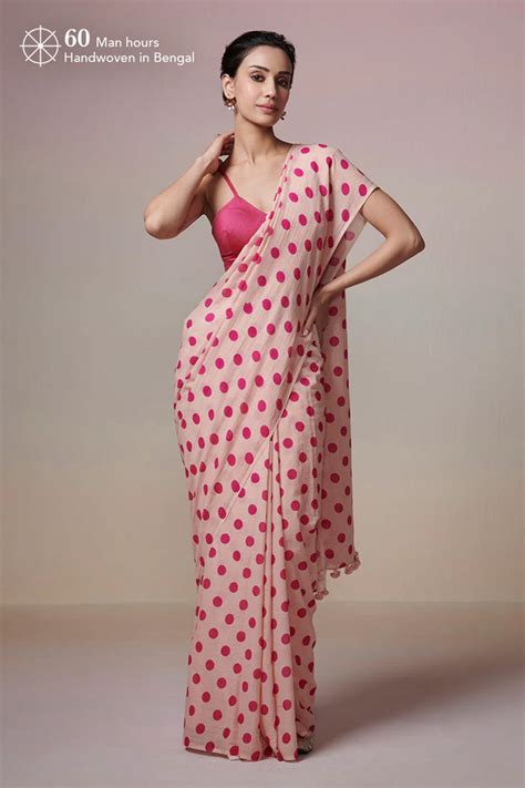 Premium Collection of Sarees For Farewell Online | Dressfolk