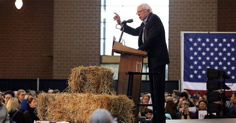 Bernie Sanders’ 2020 Campaign Becomes the First Ever to Unionize
