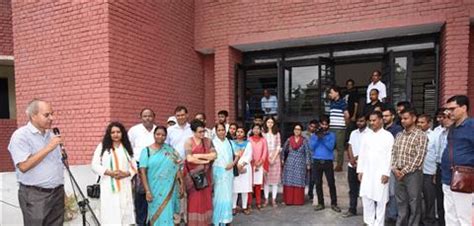 Album 9 | Indian Institute of Mass Communication