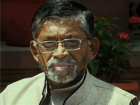 ILO's Report on Minimum Wages Indian Workers