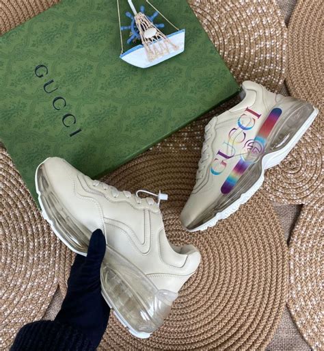 gucci ayakkabi renkli̇ logo sneaker rhyton seffaf taban