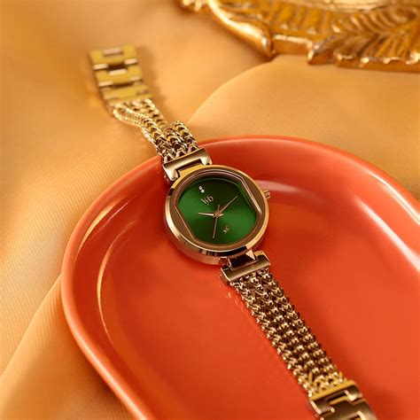 Buy Online Vyb Seeker By Fastrack Quartz Analog Green Dial Golden ...