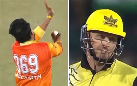 [Watch] S Sreesanth sends back Martin Guptill with a vicious outswinger ...
