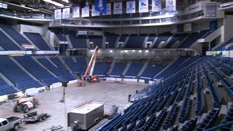 Capacity Of Xl Center