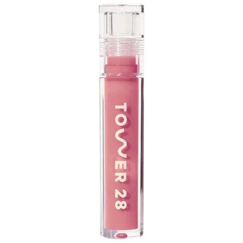 A guide to the lip liner and lip gloss combo trend, according to the ...