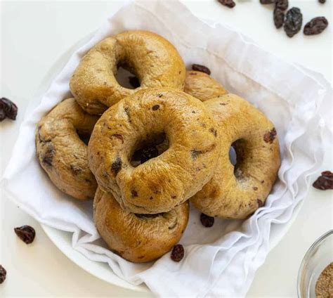 Cinnamon Raisin Bagel