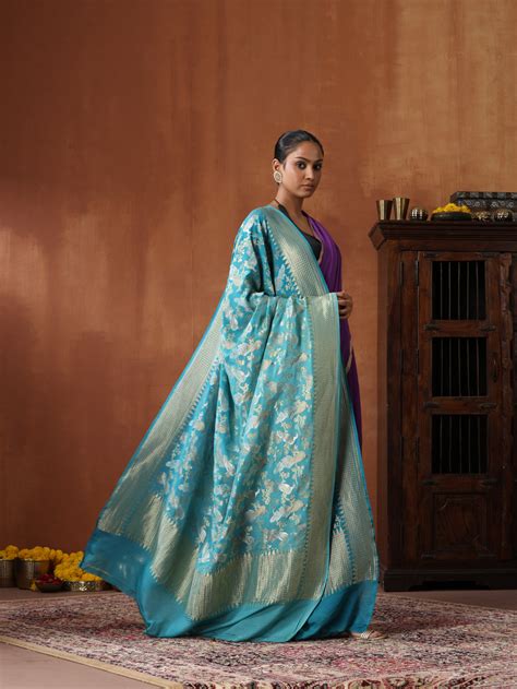 Handloom Banarasi Silk Dupattas online from Khinkhwab – Page 2