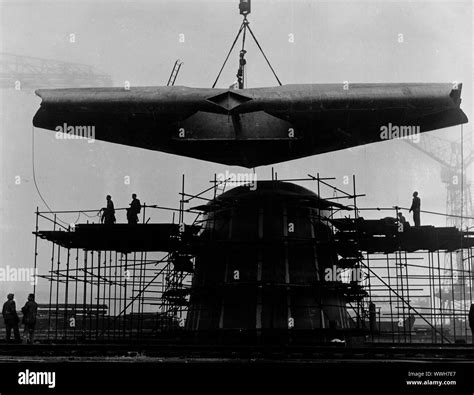 SS France, de chantiers de l'Atlantique dans le chantier naval de Saint ...