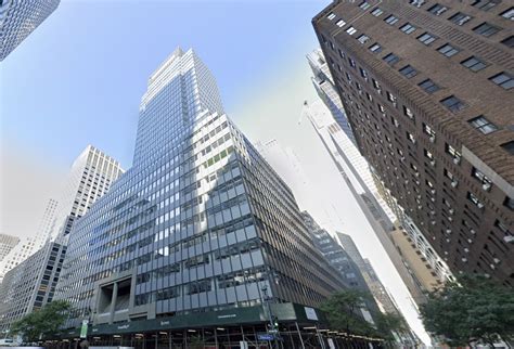 曼哈顿办公楼改住宅突遭停工！钢柱加固偏离获批设计，市府紧急介入