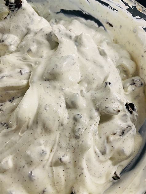 Easy Oreo Mint Ice Cream - Cooks Well With Others