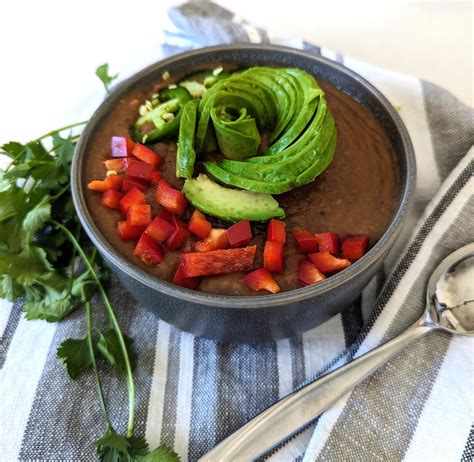 Vegan Instant Pot Refried Beans • Sarah Koszyk