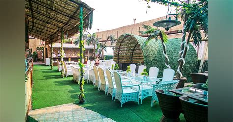 Fancy A Buffet Starting At INR 599 In A Jungle? Hit This Spot In Gurgaon