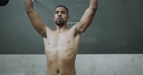 Rezultat imagine pentru Bodybuilder Intense Training