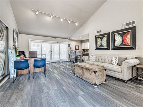 Frequently Asked Questions - Boulder Ridge in Tulsa, OK