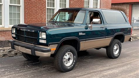 AUCTION: Check Out This 430-Mile 1993 Dodge Power Ram W150 4x4 ...
