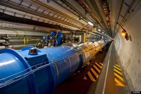 Rezultat imagine pentru How Particle Accelerators Work