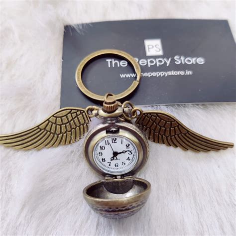 SHOP HARRY POTTER MERCHANDISE Vintage Pocket Watch With Chain - THE ...