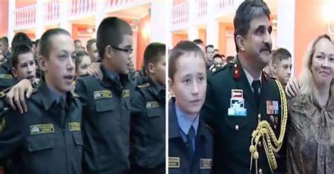 Russian Military Cadets Sing Mohammed Rafis Aye Watan At An Event In Moscow