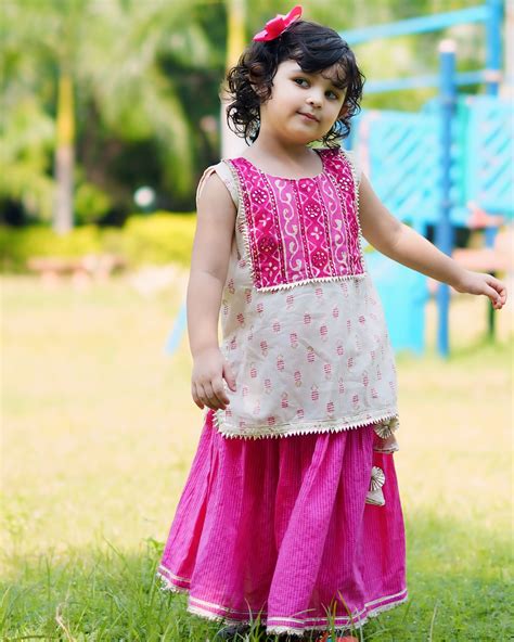 Girls Floral Hot pink Mirror Work Lehenga Set – Chanda Mama