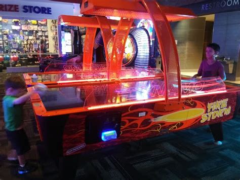 Movie Theater «UltraStar Multi-tainment Center at Ak-Chin Circle ...