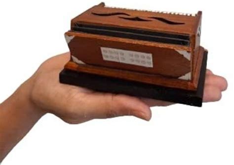 Harmonium (हारमोनियम): Buy Harmonium Online in India | Flipkart.com