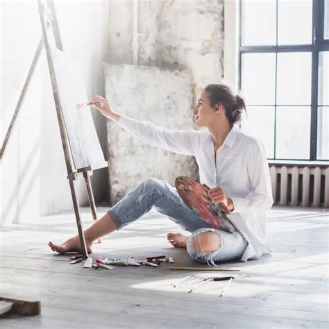 Así se cuida la violeta africana, la bonita planta que regala flores ...