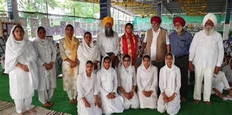 आइएएस अमृतपाल कौर का रियाड़की कॉलेज में सम्मान - gurdaspur, IAS ...