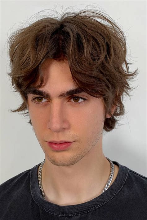 17+ Shaggy Mullet Styles for Men to Rock in 2026!