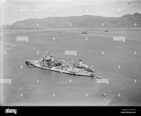 Hms warspite submarine hi-res stock photography and images - Alamy