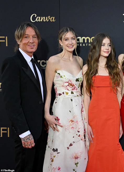 Nicole Kidman's daughters 'refuse to see Keith Urban's new girlfriend'