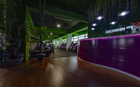 Team – Coliseum Gym