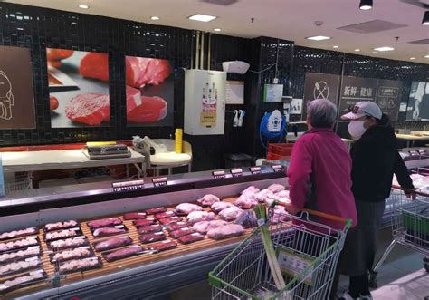邢台123：邢台家乐园超市天一城店粮蔬果肉供应充足，不存在供应不足的情况
