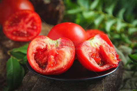 红色蔬菜水果新鲜盘中西红柿番茄背景图片免费下载 - 觅知网
