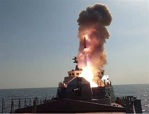俄军在日本海成功试射新型反潜导弹 15艘舰艇封锁海域（现场）__财经头条