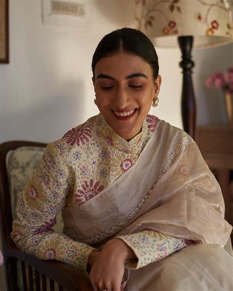 25+ Cotton Saree Blouse Designs to Upgrade Your Traditional Wardrobe