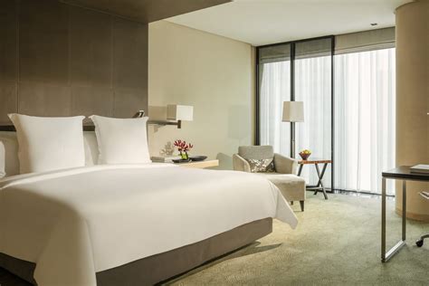 Four Seasons Tokyo Otemachi Vs. Marunouchi - Luxury Travel Diary