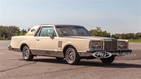 1983 Lincoln Continental Mark VI VIN: 1MRBP98F4DY697517 - CLASSIC.COM