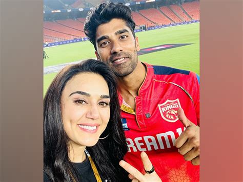 "He took all the comments, jokes sportingly..." Preity Zinta breaks ...